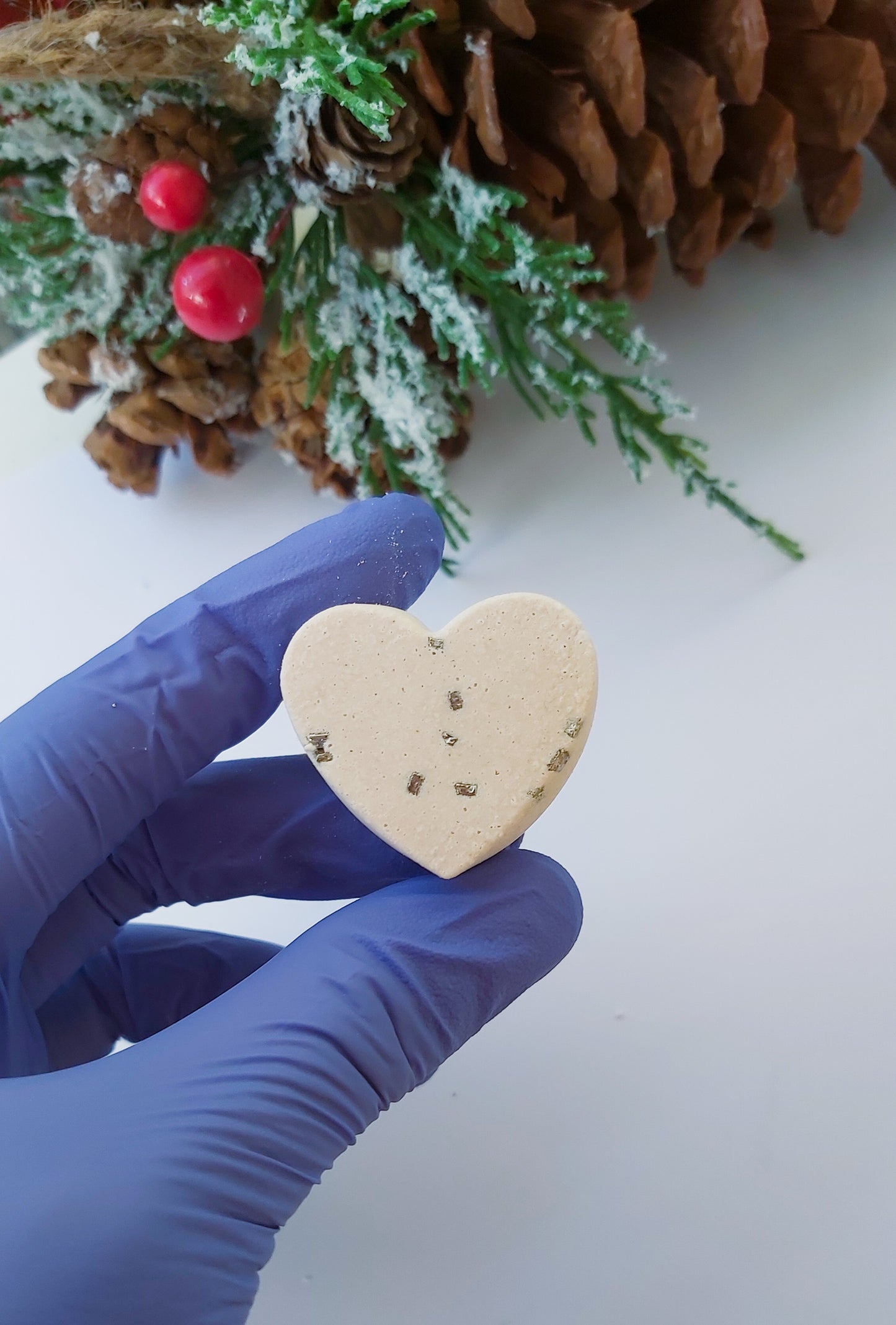 Gingerbread Mini heart bath bombs (Festive)