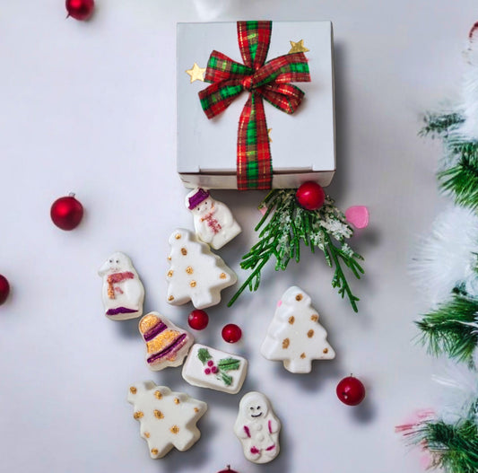 Festive  Mini bath bombs.